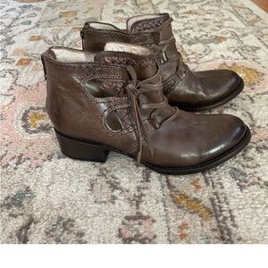 Freebird by Steven Surge brown leather ankle boots